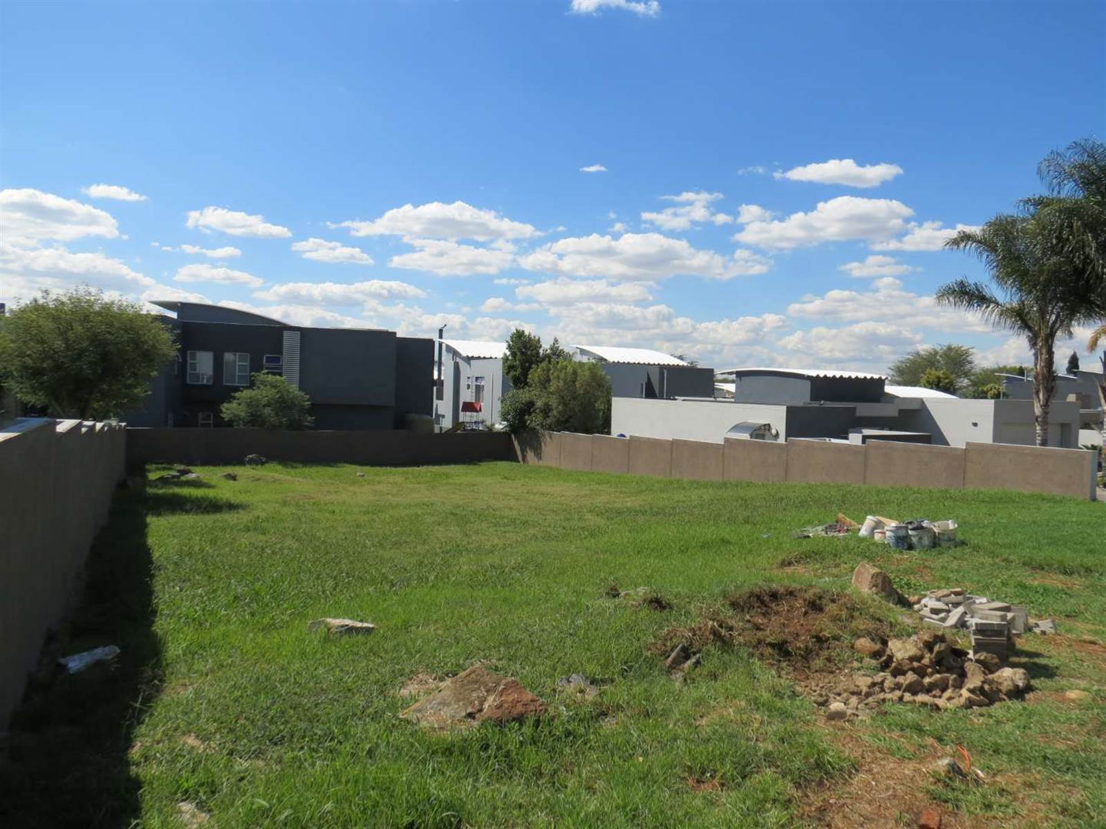 600 m² Land available in Greenstone Hill photo number 6