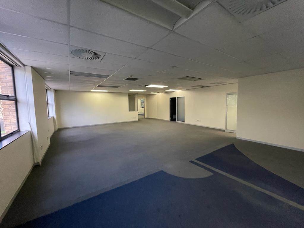 321  m² Commercial space in Rosebank photo number 7