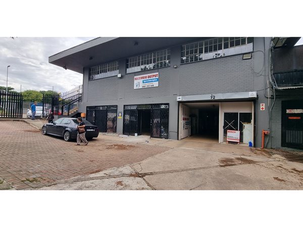 Commercial space Commercial space