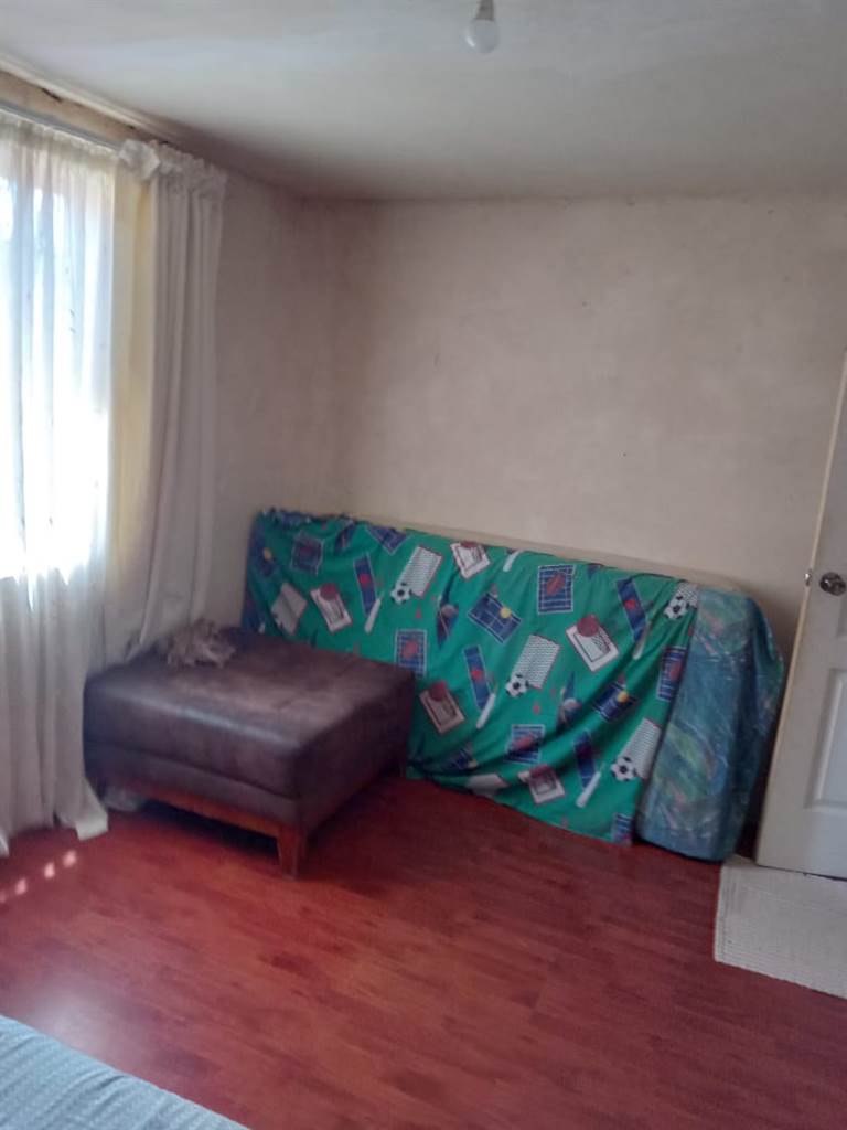 4 Bed House in Nyanga photo number 13