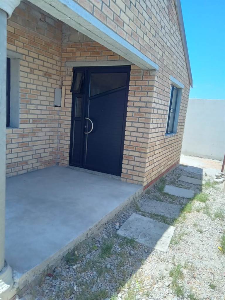4 Bed House in Nyanga photo number 1