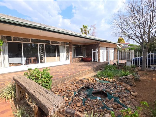 492 m² Commercial space 492 m² Commercial space