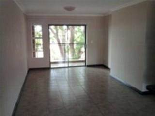 2 Bed Apartment in Sinoville photo number 23