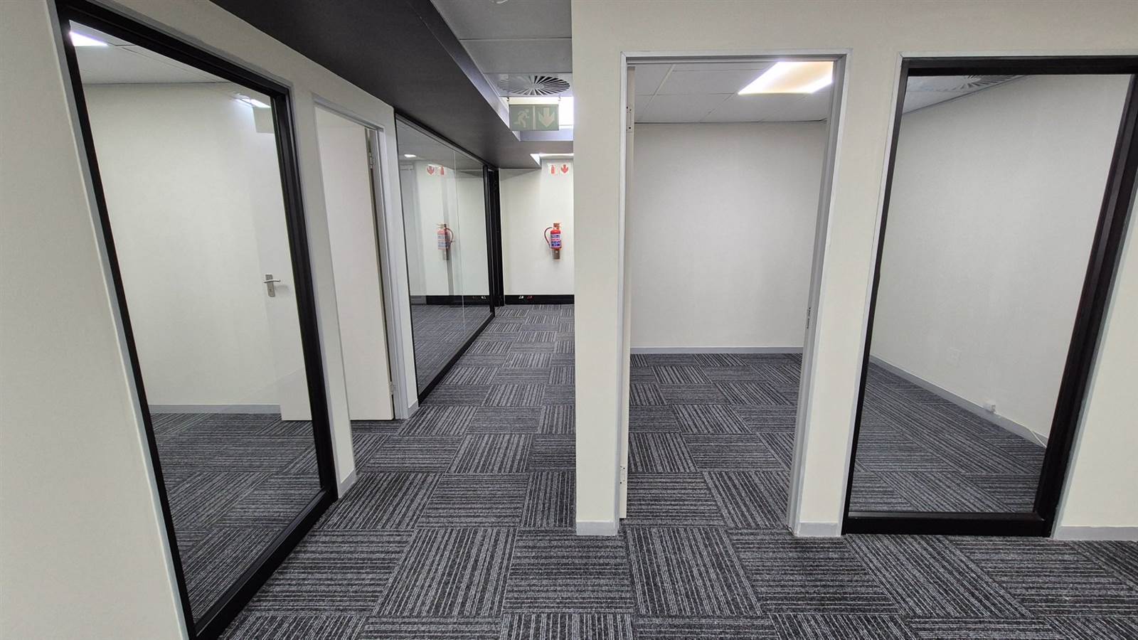 102  m² Office Space in Menlyn photo number 8
