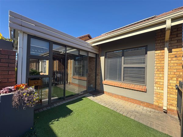 3 Bedroom House 3 Bedroom House