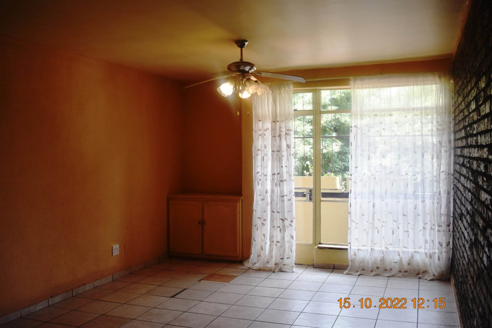 1.5 Bed Apartment in Germiston South photo number 7