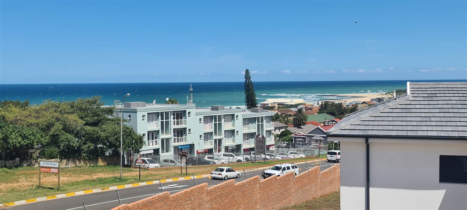 3 Bed Townhouse in Jeffreys Bay photo number 29