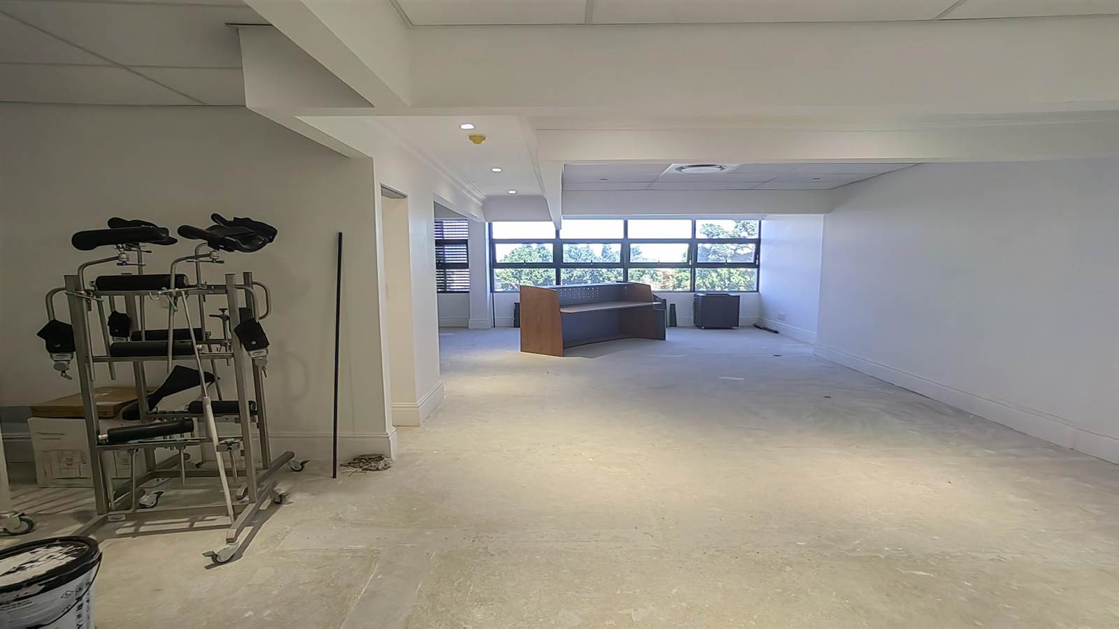 88  m² Commercial space in Panorama photo number 3
