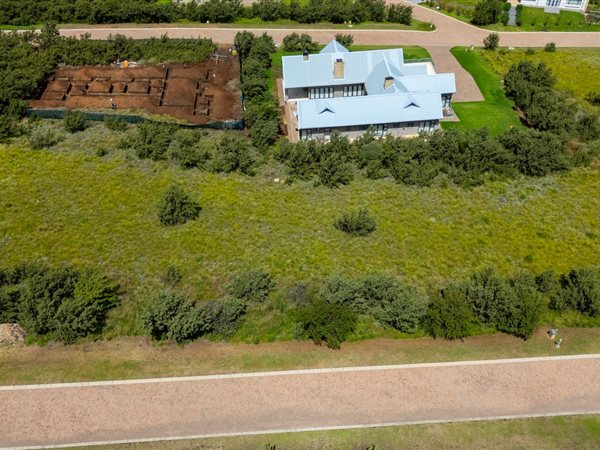 1 404 m² Land 1 404 m² Land