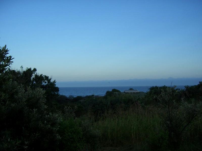 1737 m² Land available in Bazley Beach photo number 2