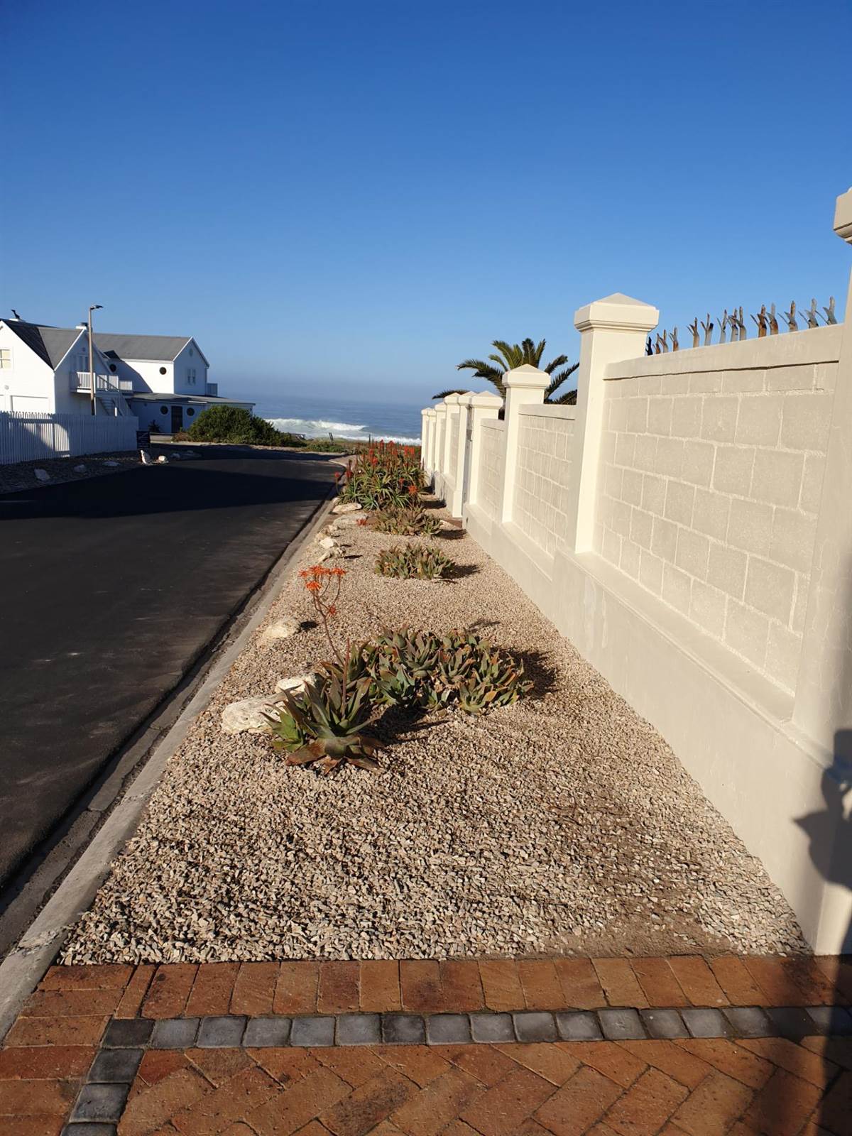 2 Bed House in Yzerfontein photo number 6