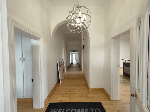 500 m² Commercial space 500 m² Commercial space
