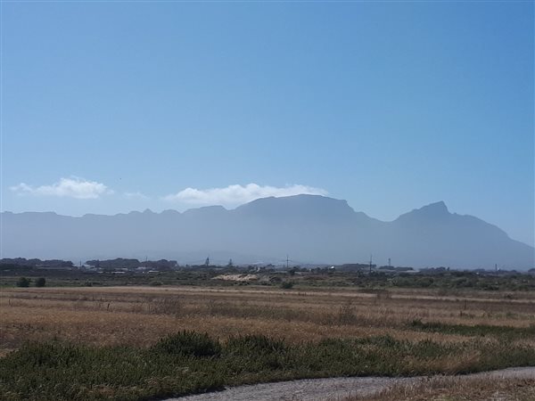 8 ha Land available in Philippi