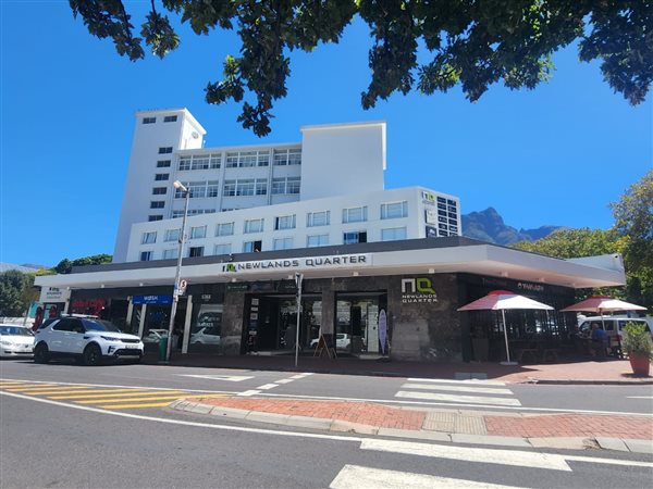 131  m² Commercial space in Newlands