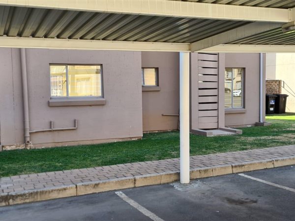 3 Bedroom Townhouse 3 Bedroom Townhouse