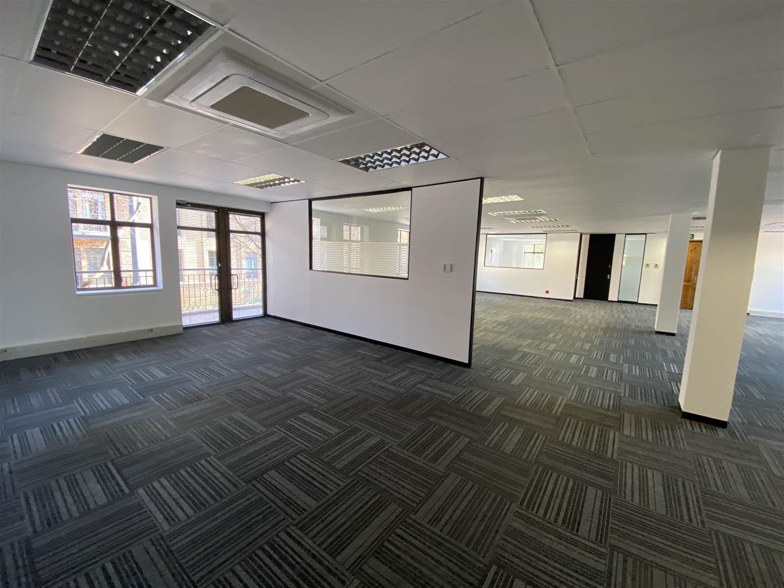 1018  m² Commercial space in Morningside photo number 12