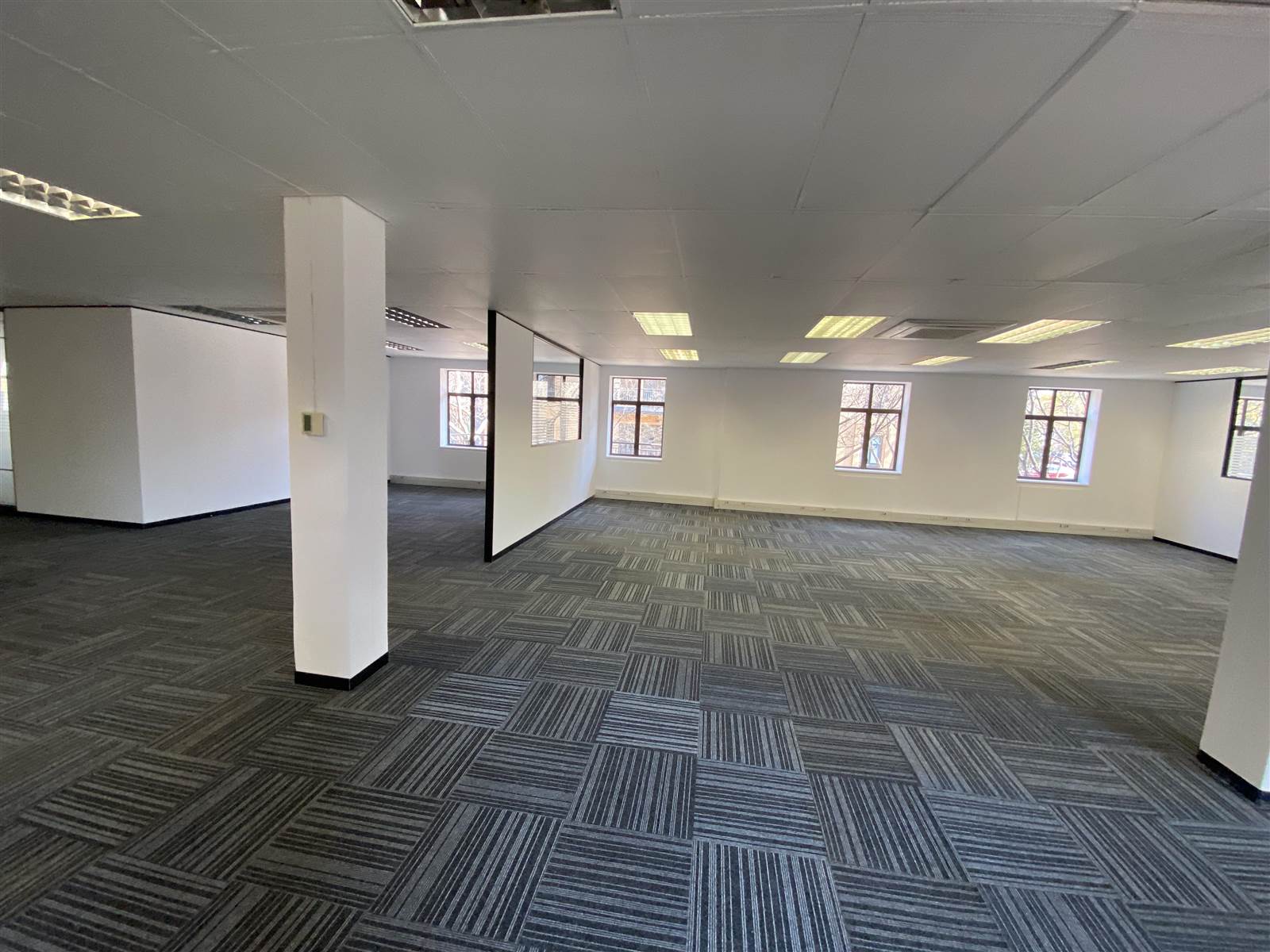 1018  m² Commercial space in Morningside photo number 14