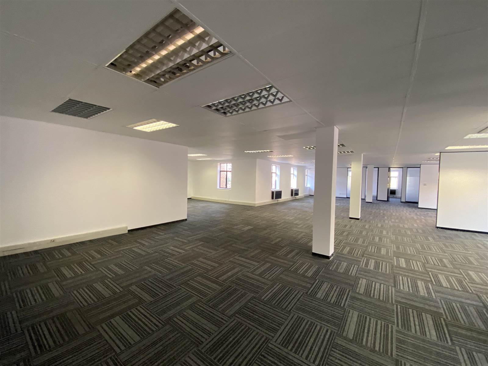 1018  m² Commercial space in Morningside photo number 19