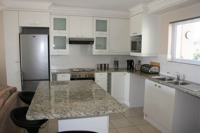2 Bed Apartment in Marina Martinique photo number 12