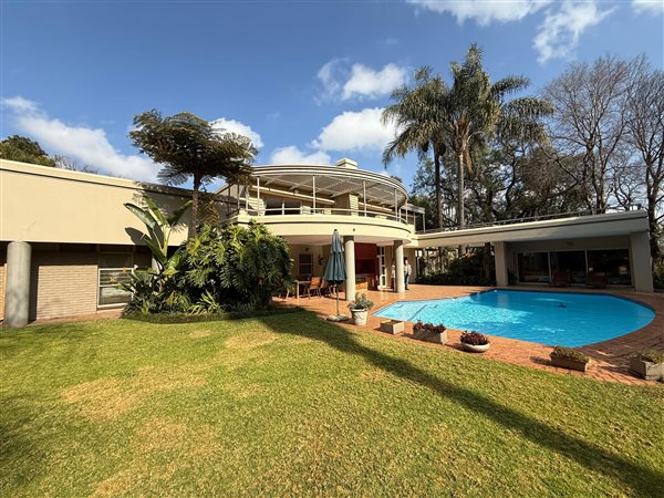 5 Bedroom House 5 Bedroom House