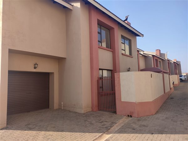 3 Bed Townhouse