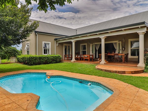 3 Bedroom House 3 Bedroom House