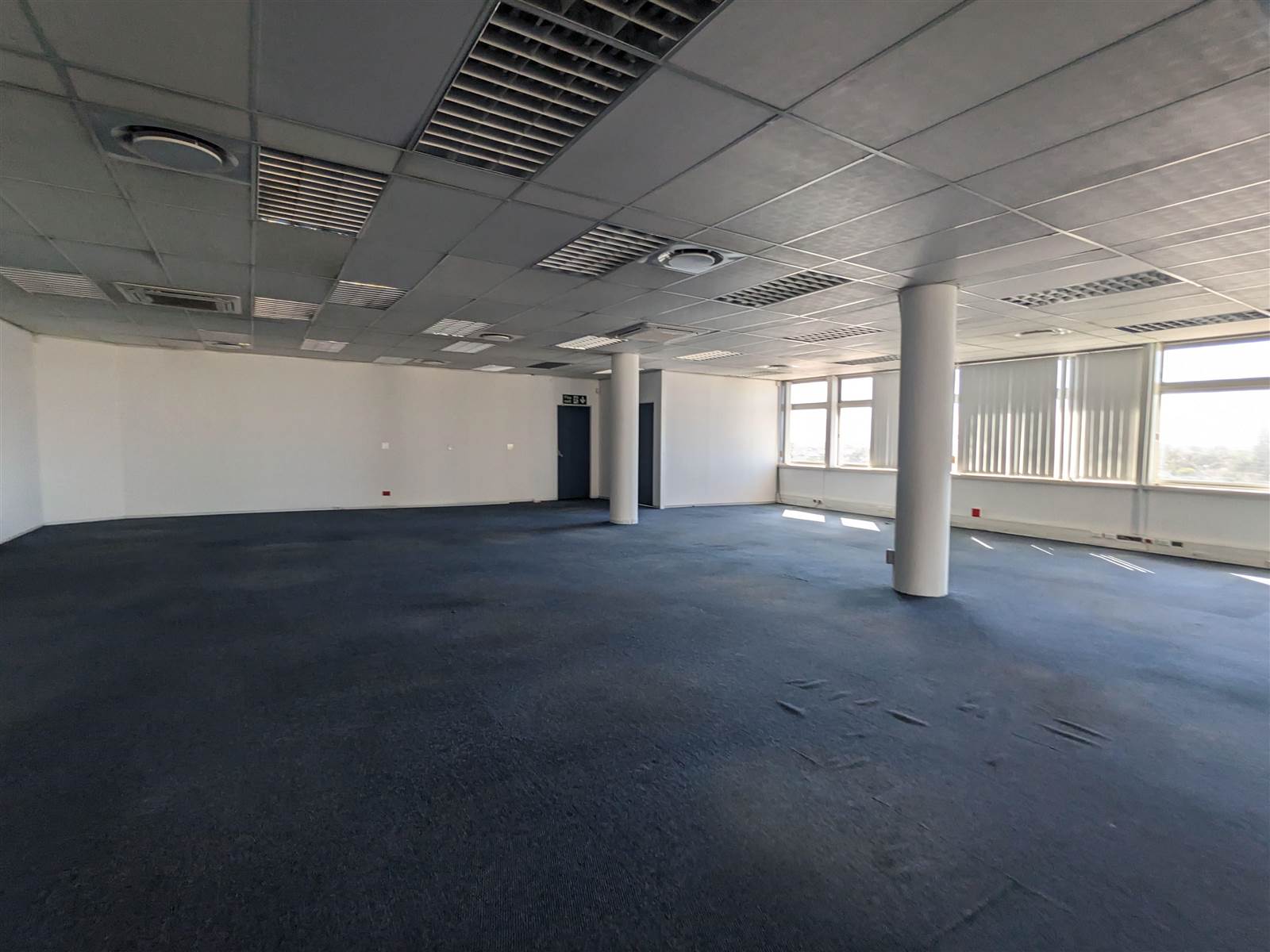 563  m² Commercial space in Milnerton Central photo number 15