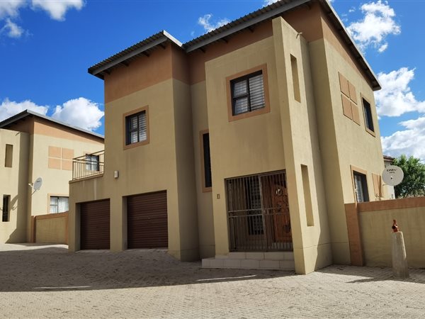 3 Bed Townhouse in Sterpark