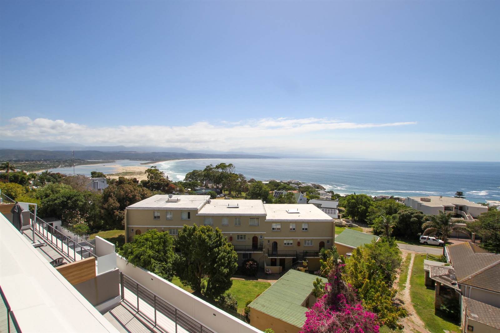 3 Bed Flat in Plettenberg Bay photo number 18