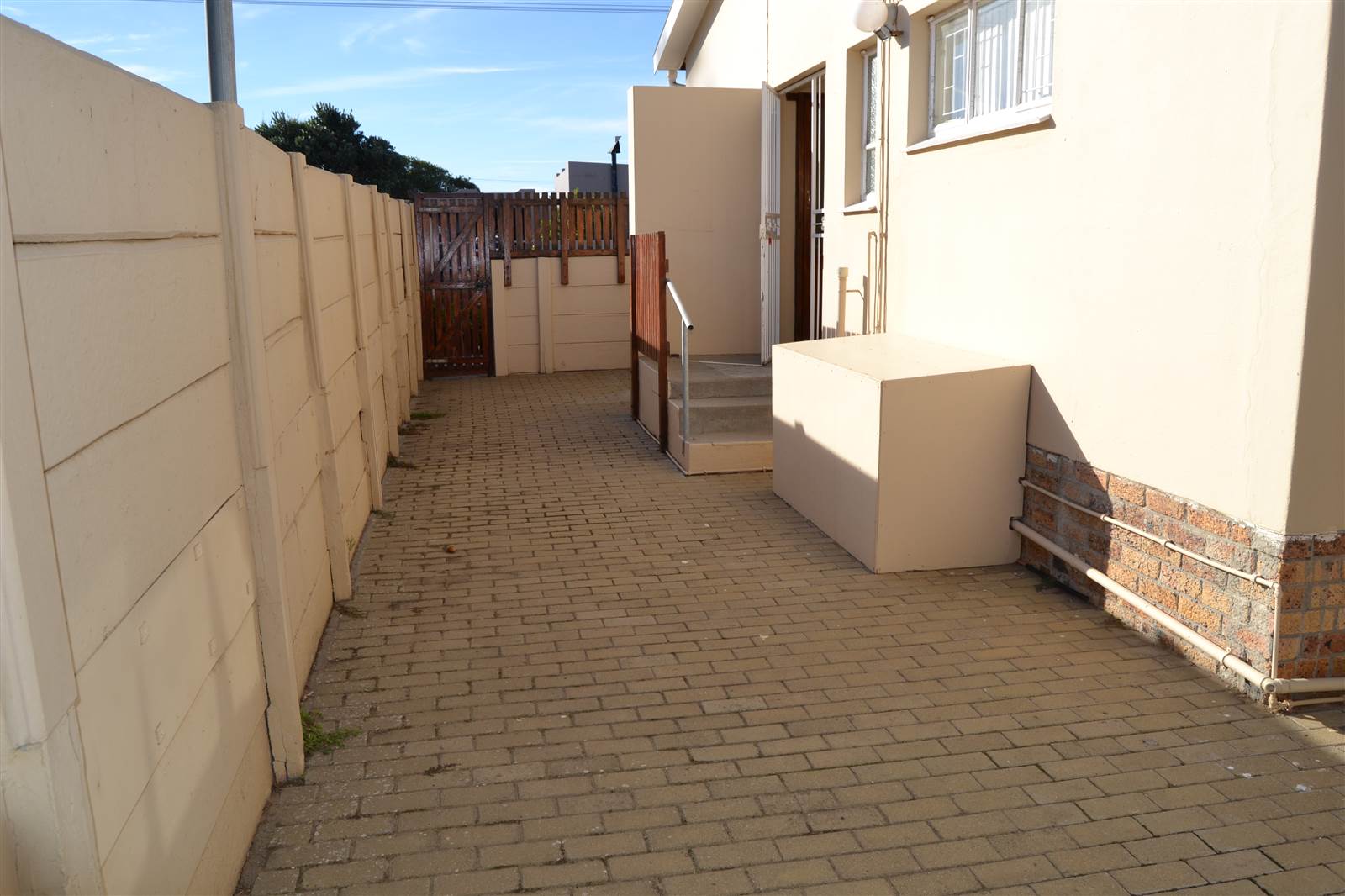 3 Bed House in Lamberts Bay photo number 20
