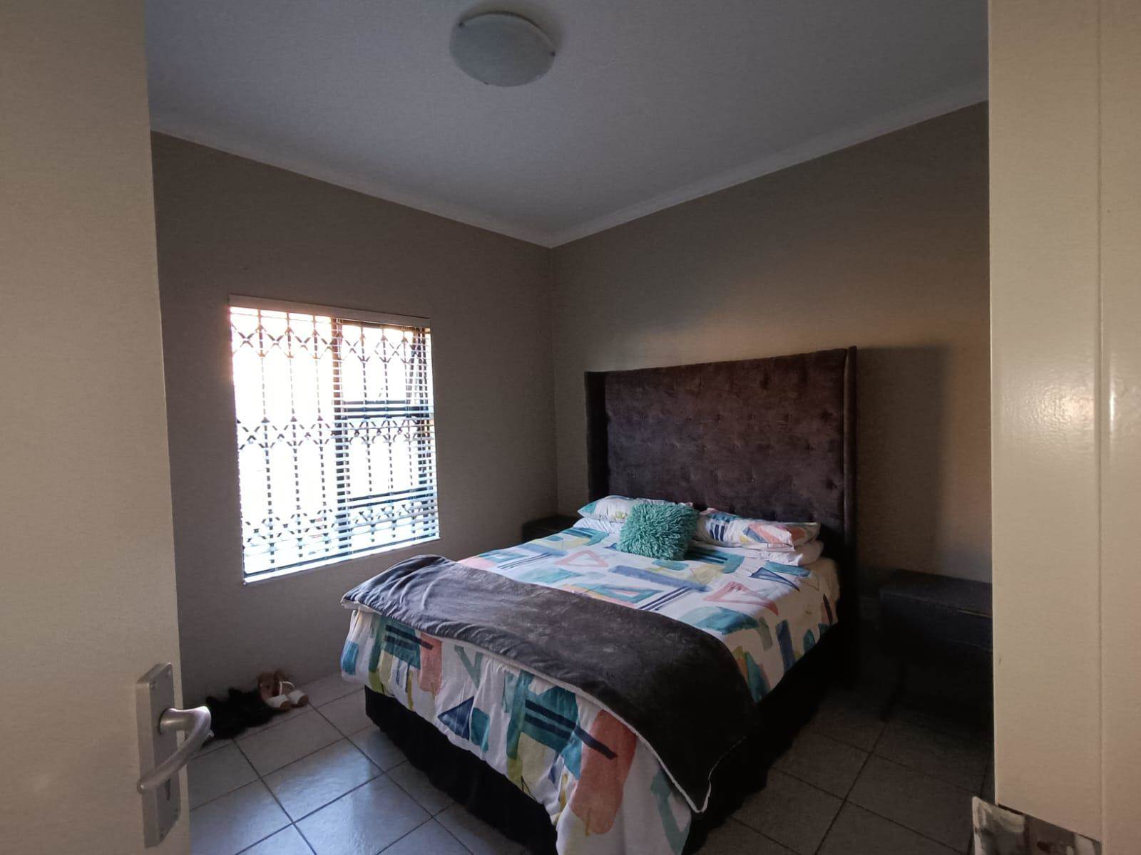 3 Bed Apartment in Trichardt photo number 24