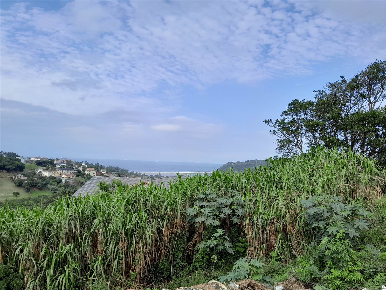 957 m² Land available in La Mercy photo number 4