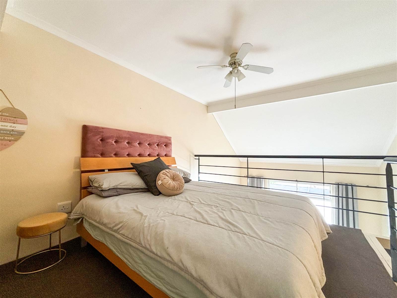 1 Bed Apartment in Oranjezicht photo number 10