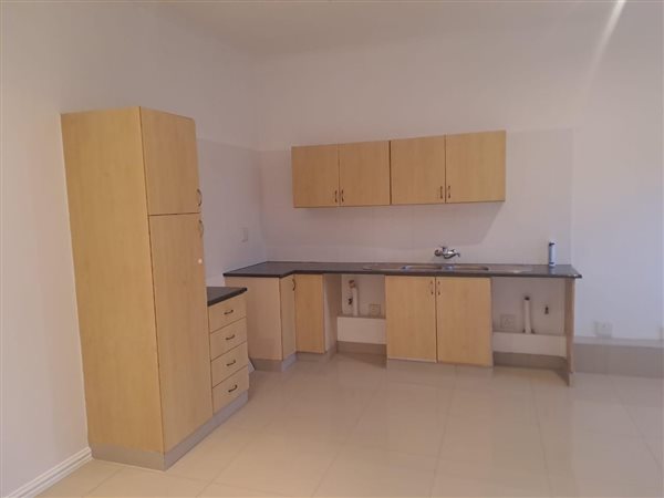 2 Bed Flat