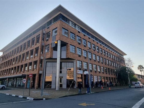 276  m² Commercial space in Bellville Central