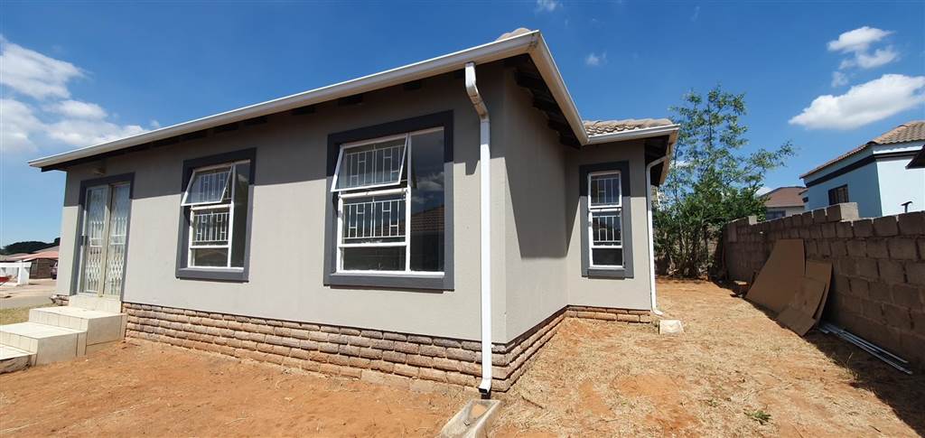 3 Bed House in Duvha Park photo number 10