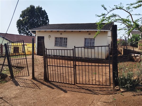 2 Bedroom House