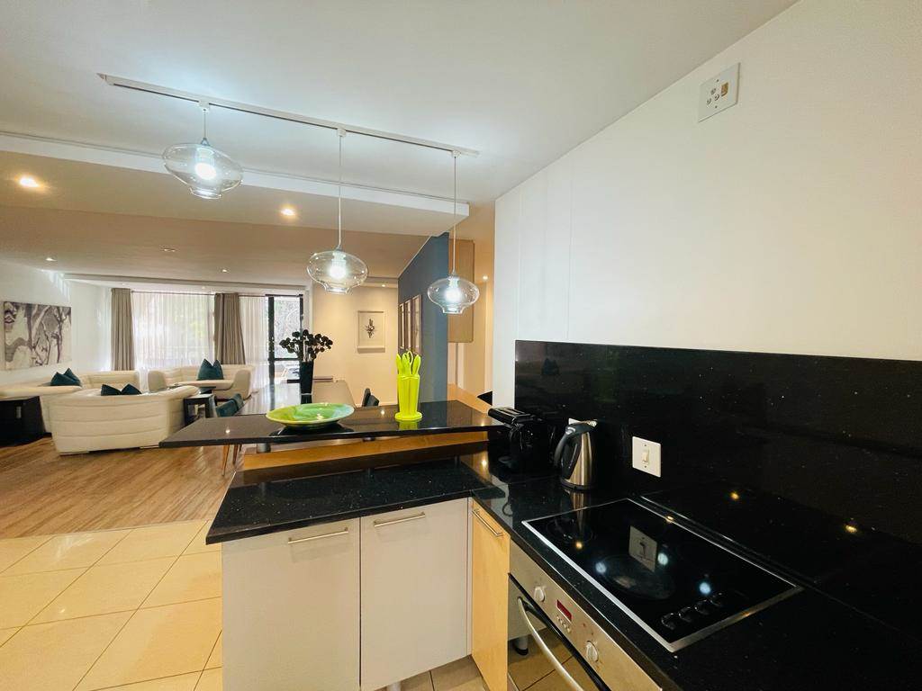 3 Bed Apartment in Morningside photo number 2