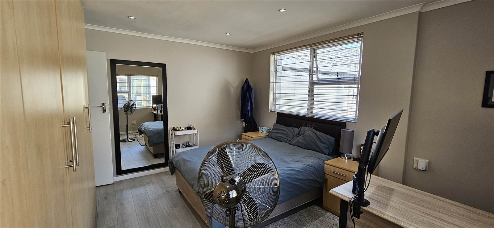 3 Bed Apartment in Rondebosch photo number 11
