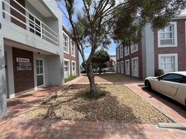100  m² Commercial space in Milnerton