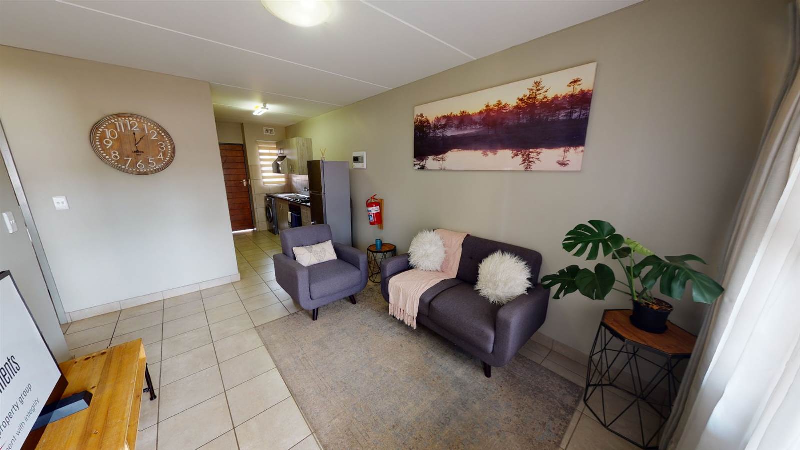 2 Bed House in Rooihuiskraal North photo number 5
