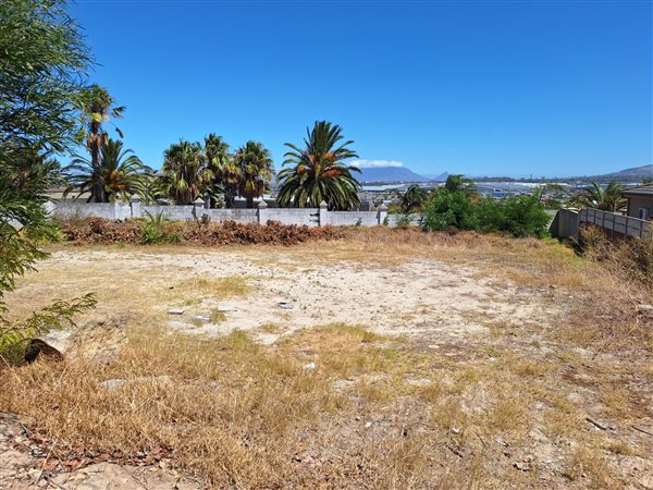 488 m² Land