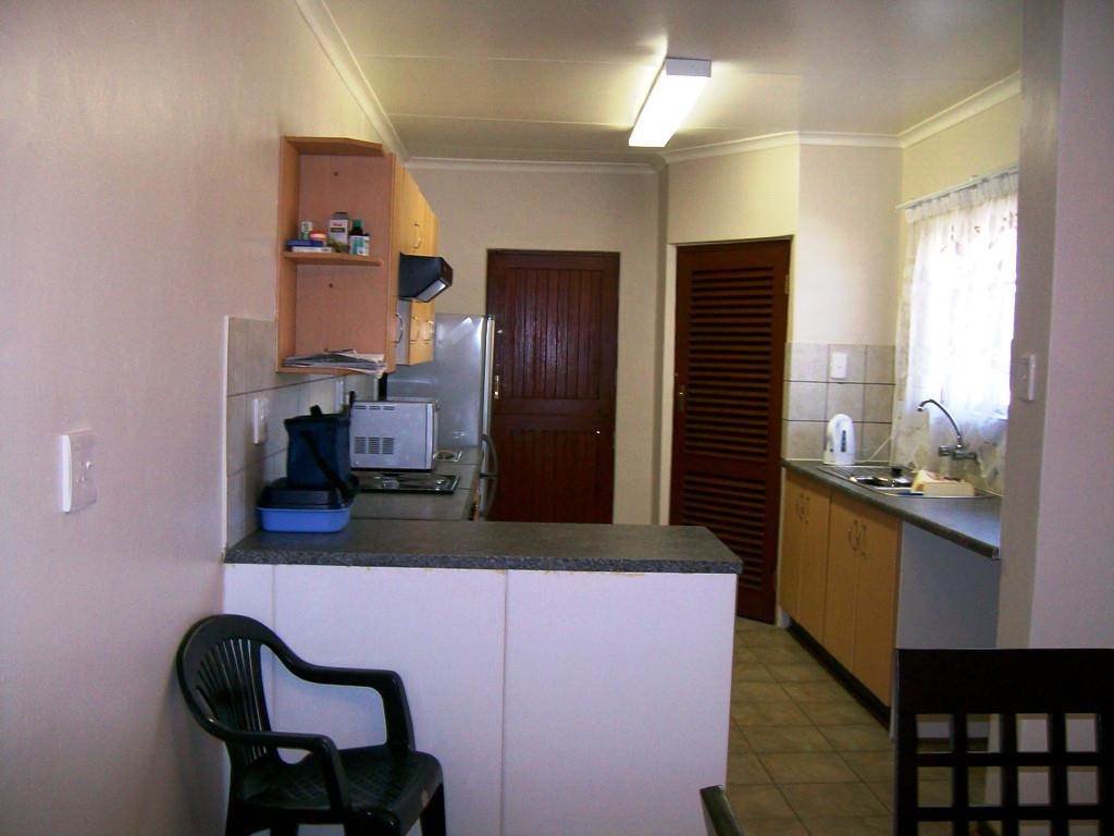 2 Bed Townhouse in Harrismith photo number 4