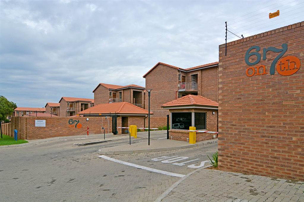 2 Bed Apartment in Edenvale photo number 25