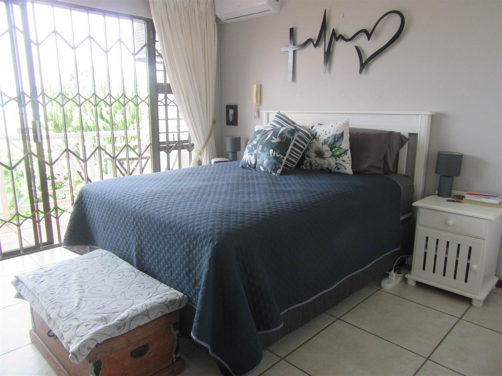 3 Bed Townhouse in Scottburgh Central photo number 13
