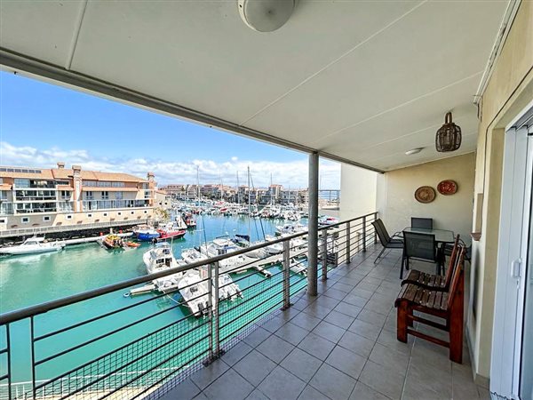 2 Bed Apartment in St Francis Bay