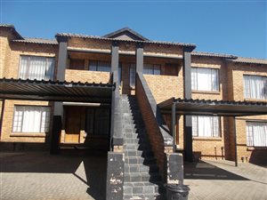 2 Bed Townhouse in Elspark