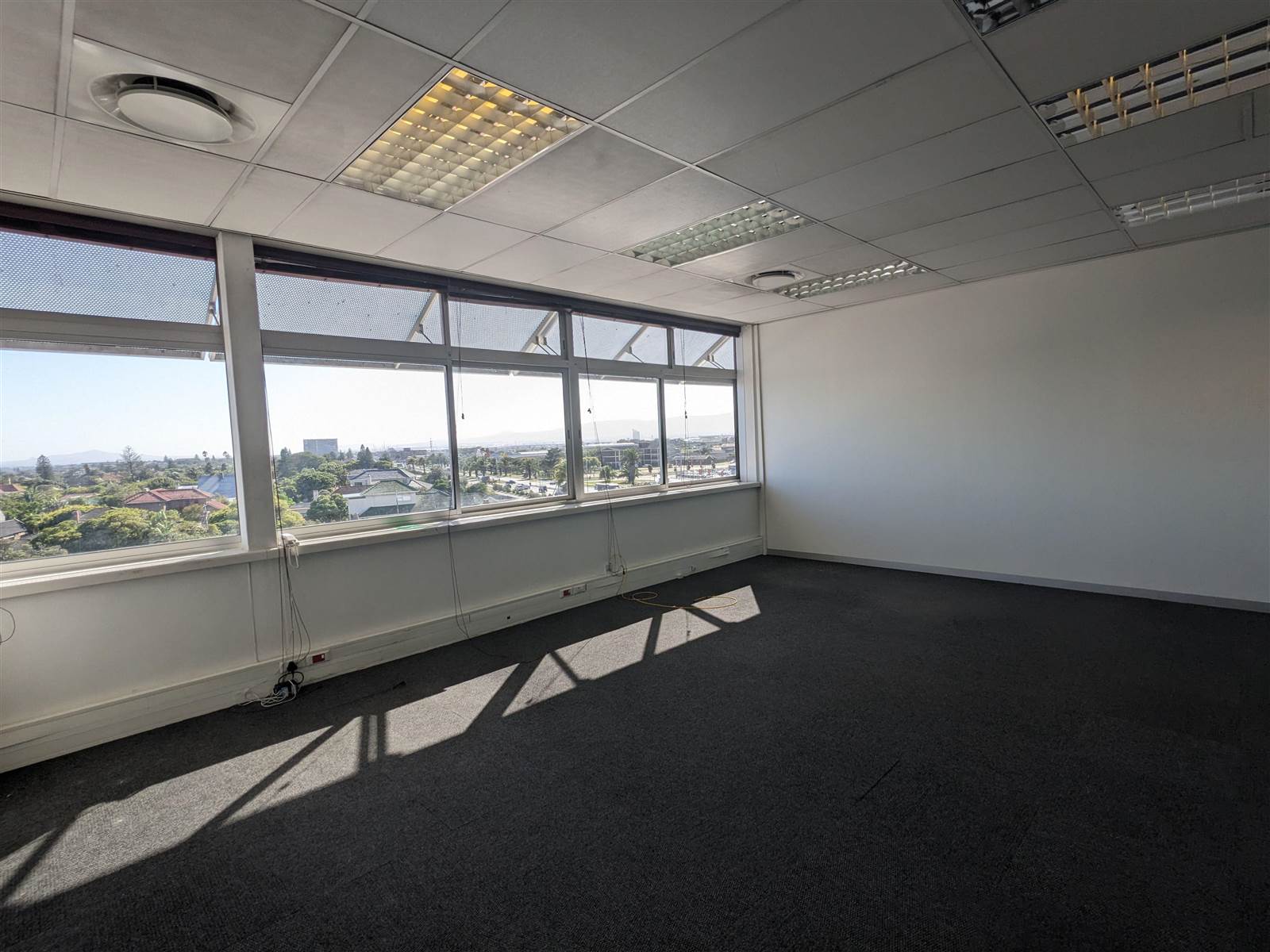 272  m² Commercial space in Milnerton Central photo number 8