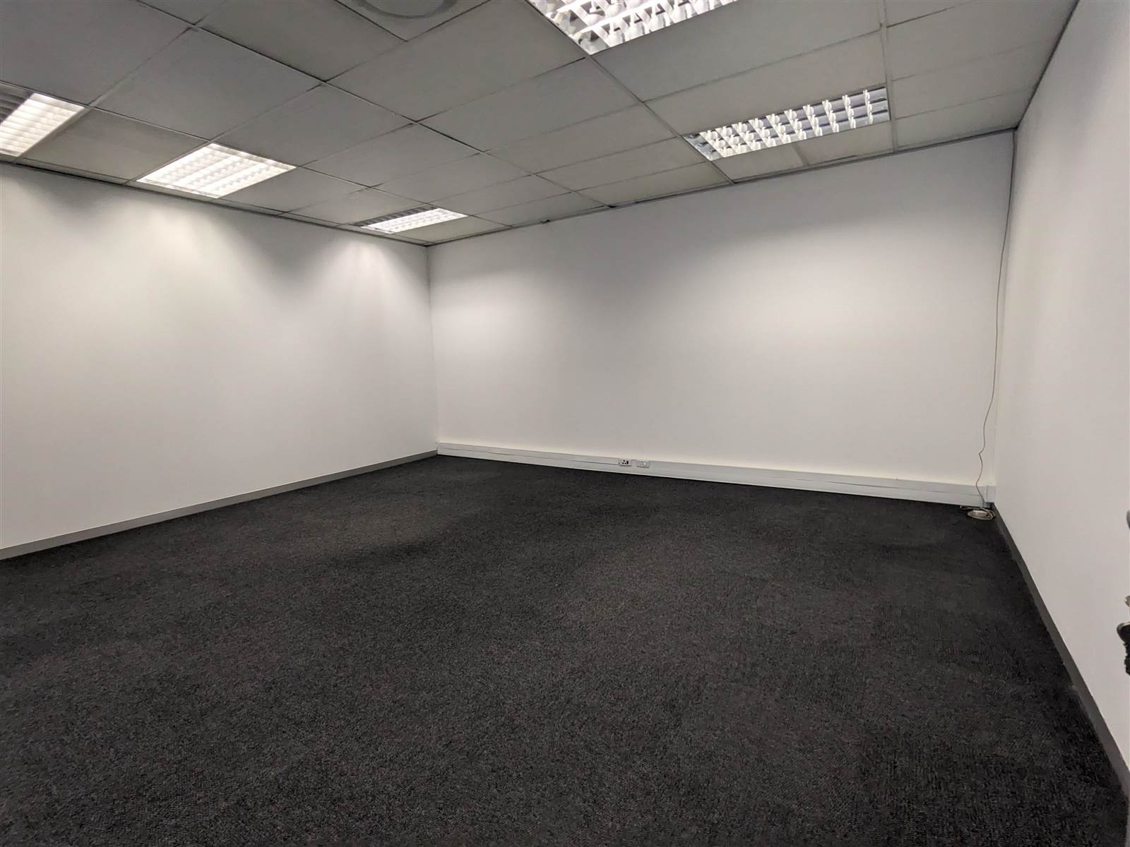 272  m² Commercial space in Milnerton Central photo number 16