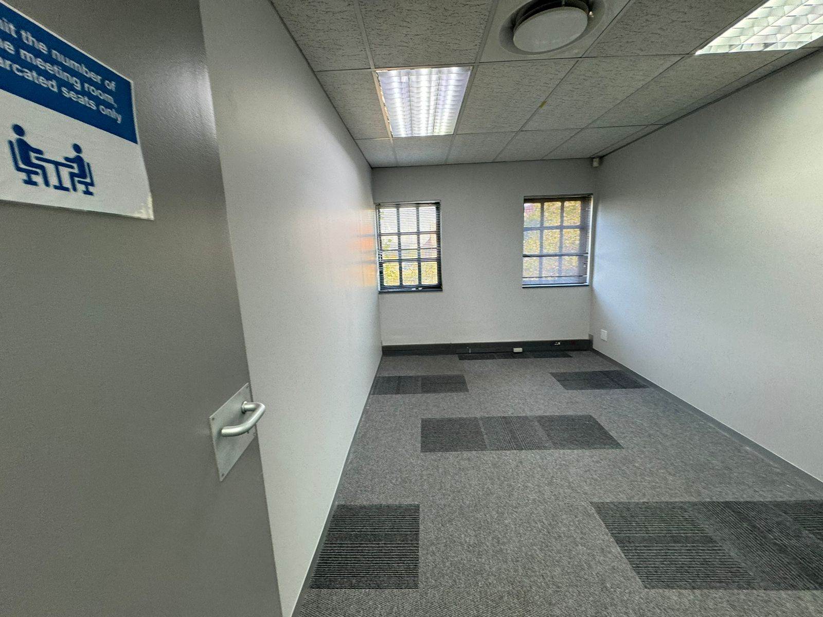 288  m² Commercial space in Sunninghill photo number 18
